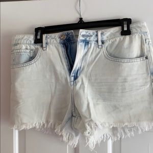 Brand new never worn jean shorts!